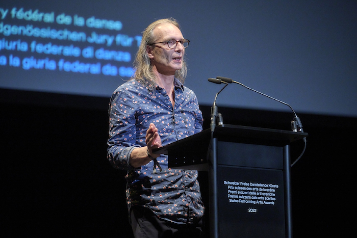 Yann Marussich reçoit le Prix suisse des arts de la scène 2022